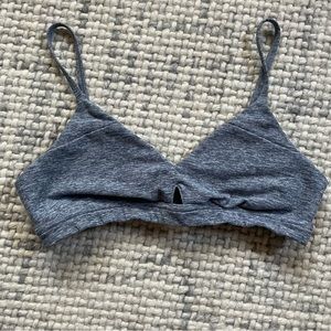 Alo Yoga Grey Alosoft Lounge Bra Medium